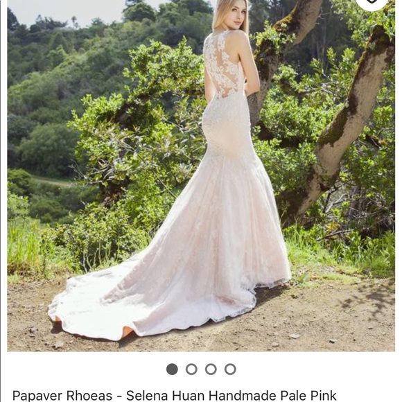 Selena Huan Wedding dress - Picture 2 of 2